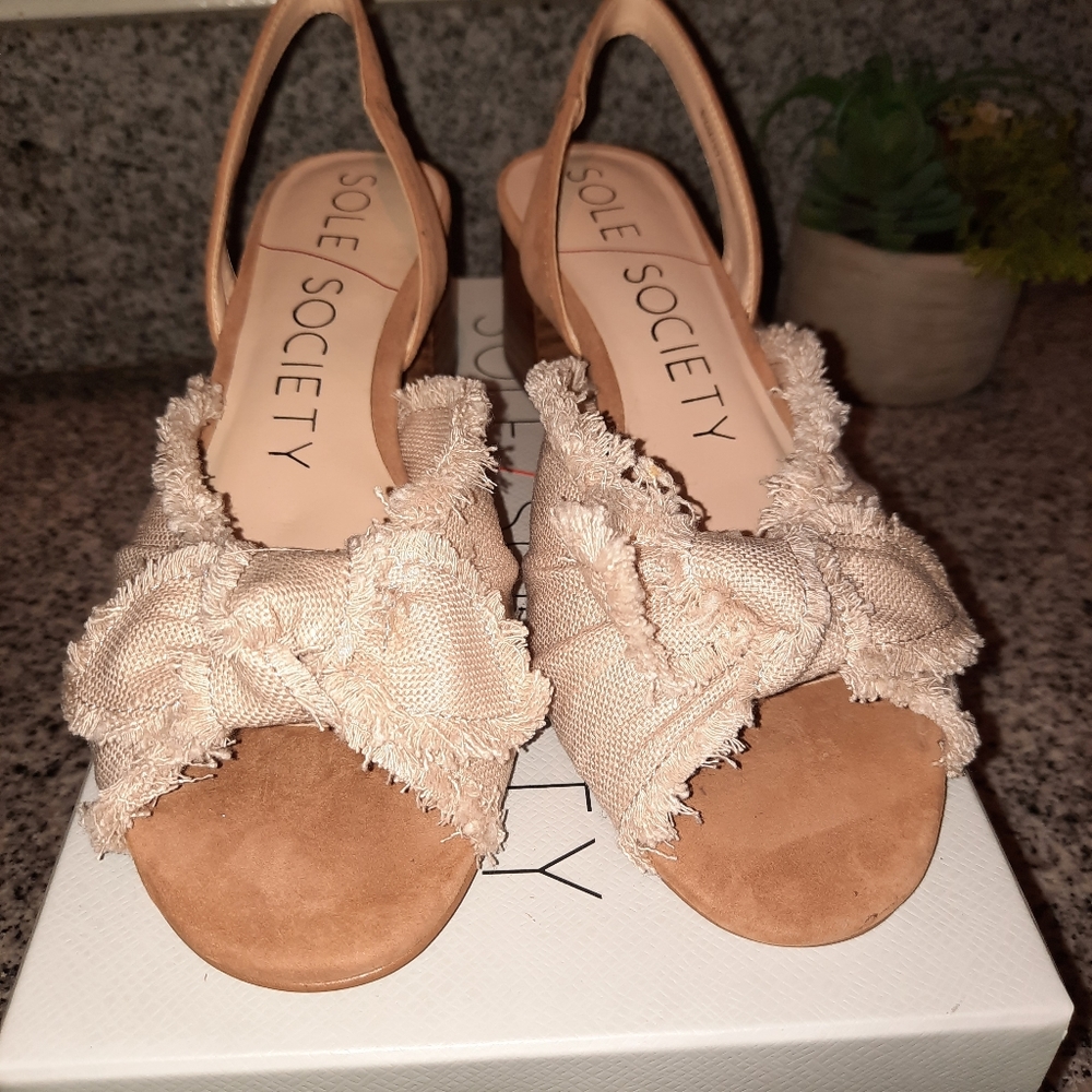 Sole Society, sz 6.5, linen sandal